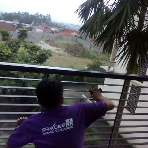 cleaning service kost gresik