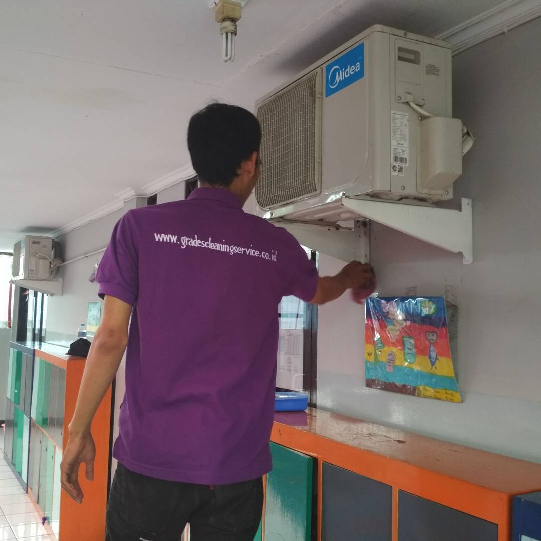 home cleaning Gresik